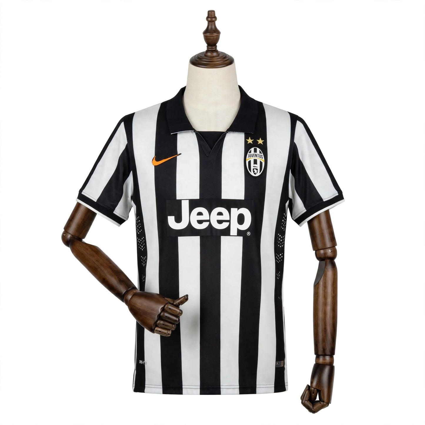 Juventus 2014/15 Home Jersey: The "Finalist" Classic