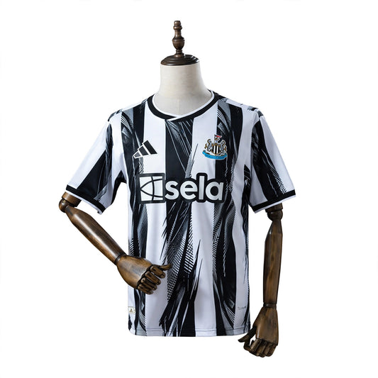 Newcastle United 2026/27 Custom Home Jersey