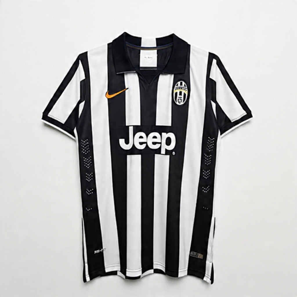 Juventus 2014/15 Home Jersey: The "Finalist" Classic